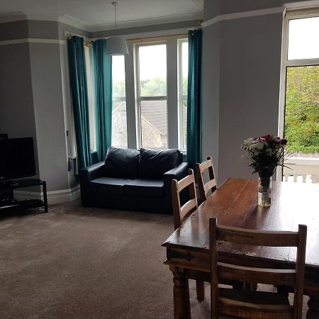 Large First Floor Balcony Flat Next To Beach Daire Weston-super-Mare Dış mekan fotoğraf